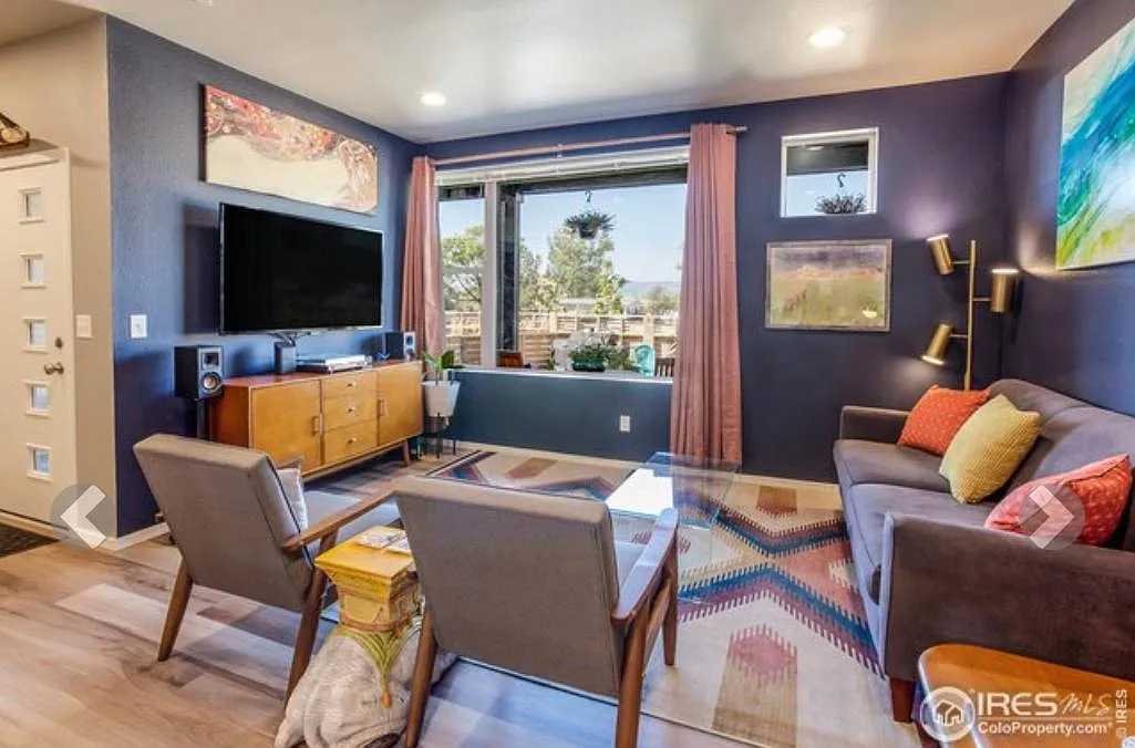 326 Skyraider Way — Photo 3