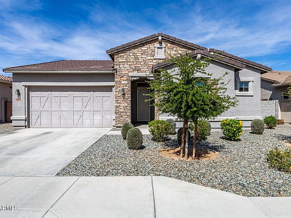 3rd image of 18926 W SOLANO Drive