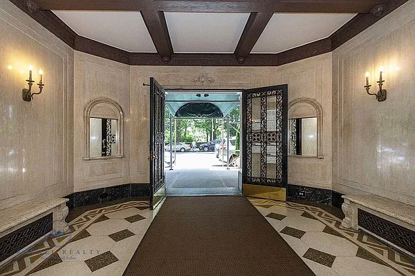 Rented by Rachel Realty | media 12