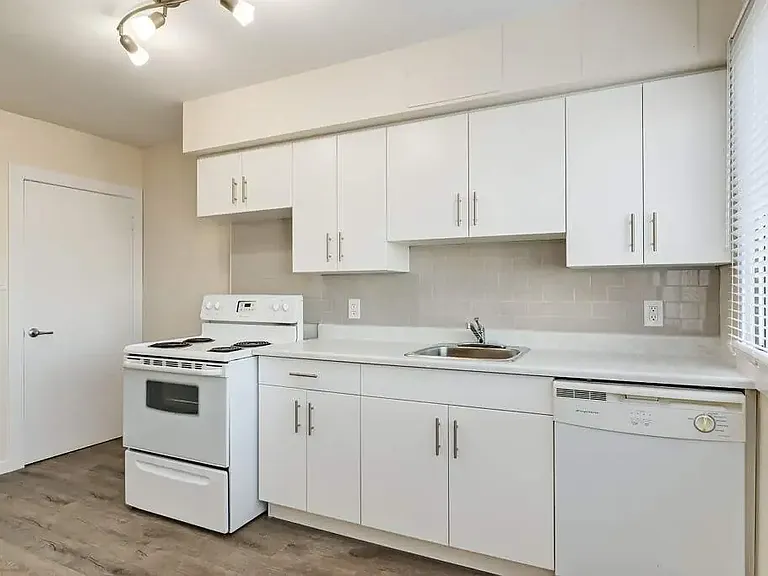 8217 130th Ave NW — Photo 33