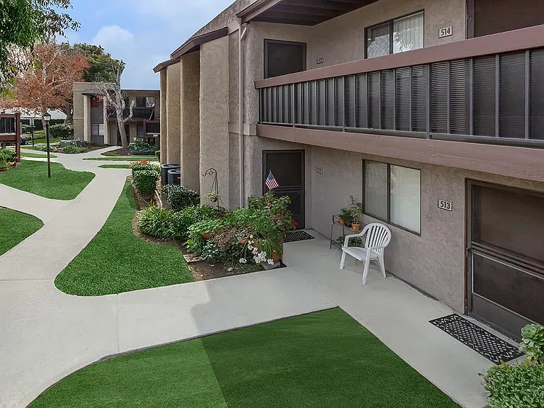Heritage Park Montclair Senior Apartments — Photo 23