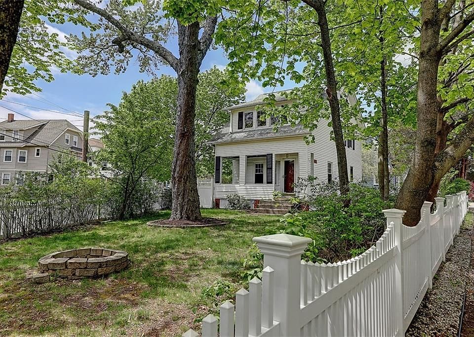 1st image of 22 Glenwood Ave