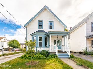 2 Winston Pl, Schenectady, NY 12304