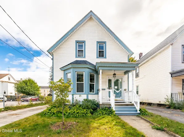 2 Winston Place, Schenectady, NY 12304
