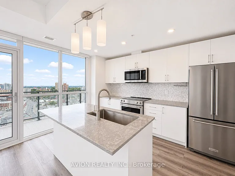 60 Charles St W #1602 — Photo 12