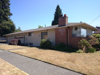 4721 SW Raymond St, Seattle, WA, 98136
