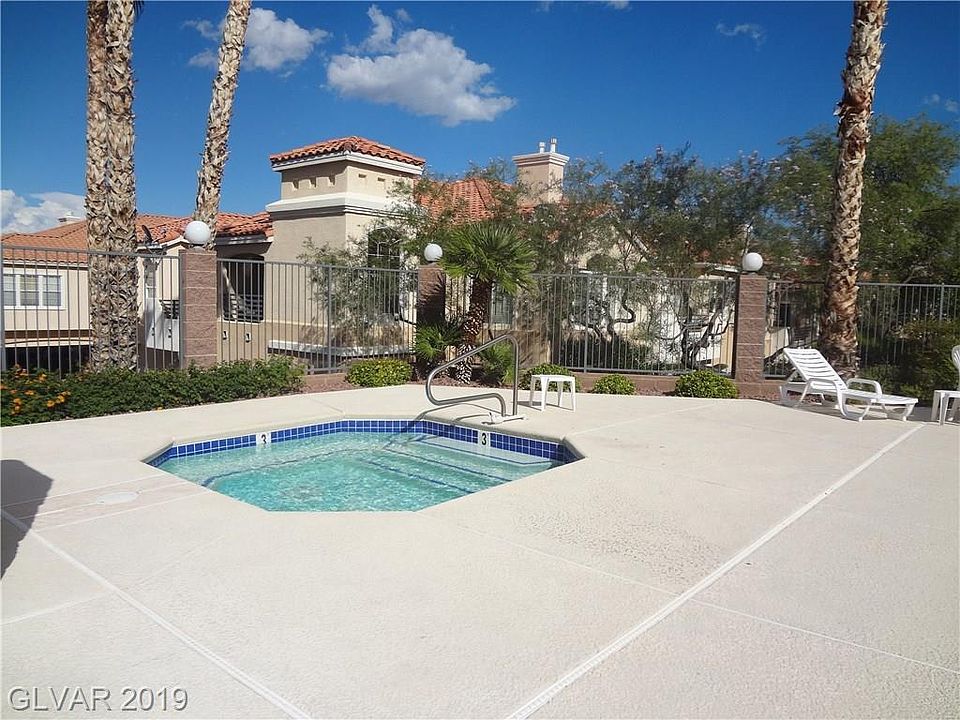 2nd image of 673 Bay View Dr #0