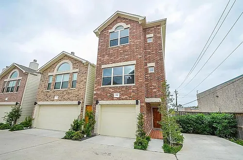 3614 Main Plaza Dr Photo 1