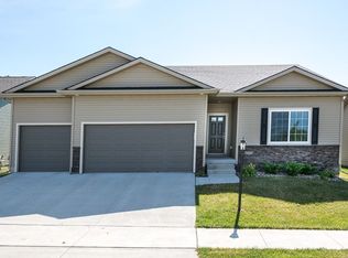 6345 NE 9th Ct, Des Moines, IA 50313