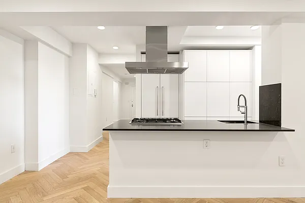 Rented by Compass | media 17