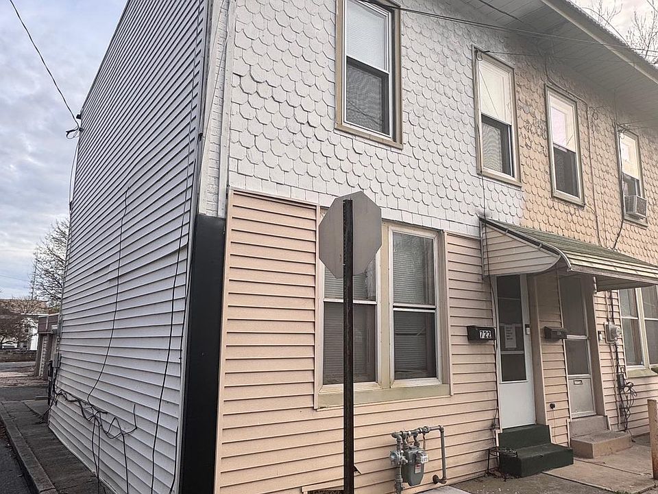 2nd image of 722 Union St