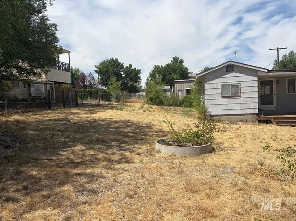 117 McCulloch Dr, West Magic, ID 83352