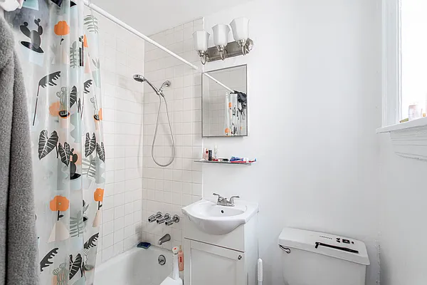 Sold by Ideal Properties Group | media 12