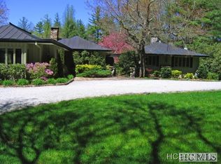 89 Carefree Cir, Sapphire, NC 28774