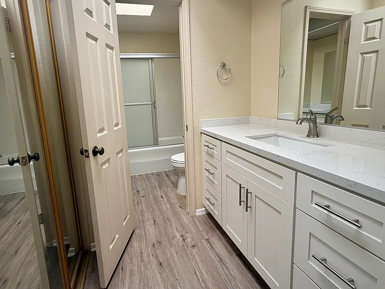5152 Dunbar Dr #D — Photo 20