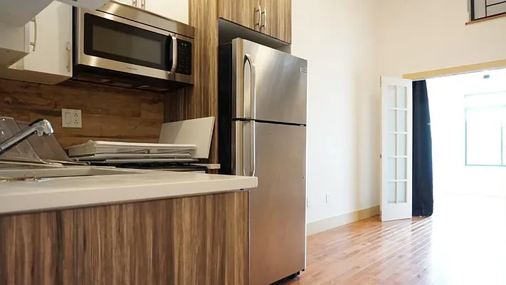 Rented by Nooklyn NYC LLC | media 59