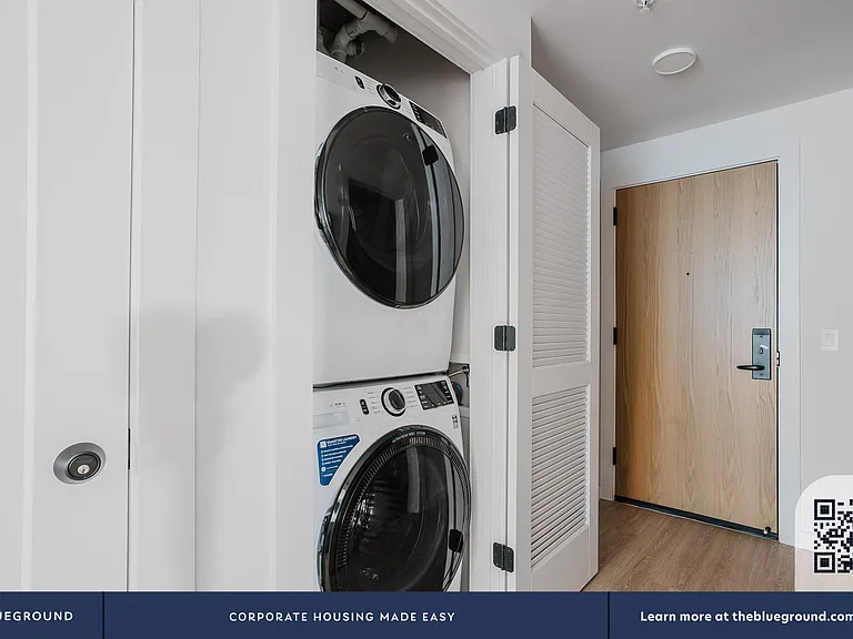 Washer/Dryer in Apartment