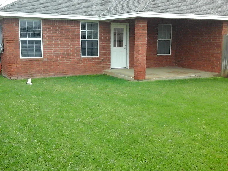 116 Limestone — Photo 18