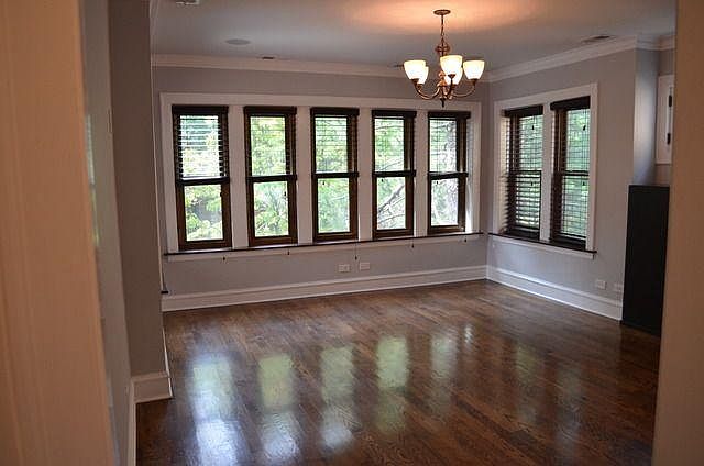 1st image of 4429 N California Ave #2