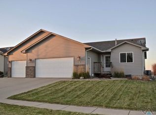 7804 W Eli Ct, Sioux Falls, SD 57106
