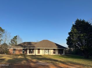 42 Lester Haas Rd, Silver Creek, MS 39663