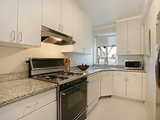 Sold by Corcoran | media 26