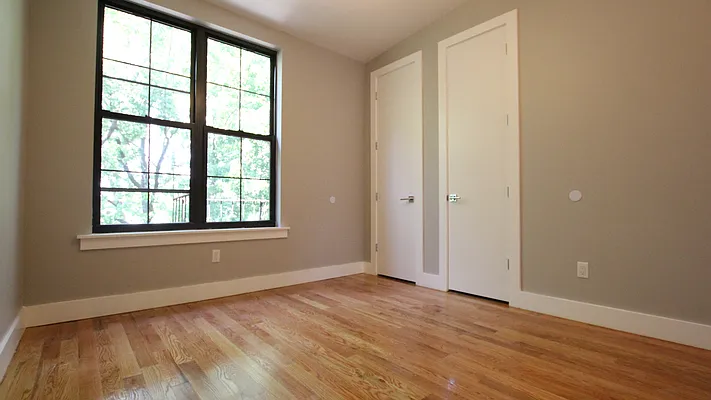 Rented by Nooklyn NYC LLC | media 20