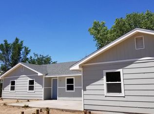 4440 Hazel St, Los Lunas, NM 87031
