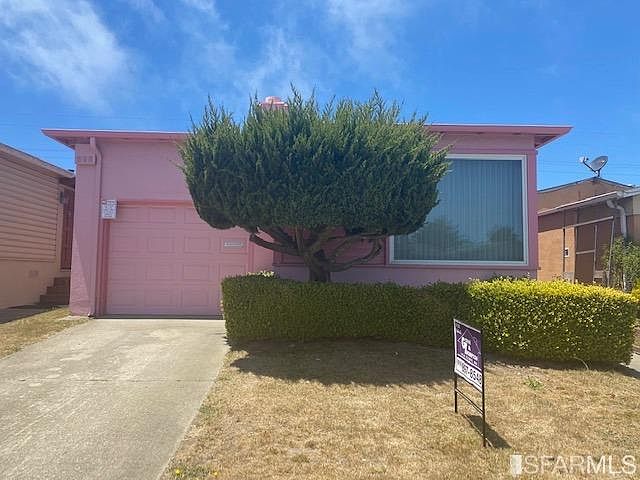 1st image of 536 Skyline Dr