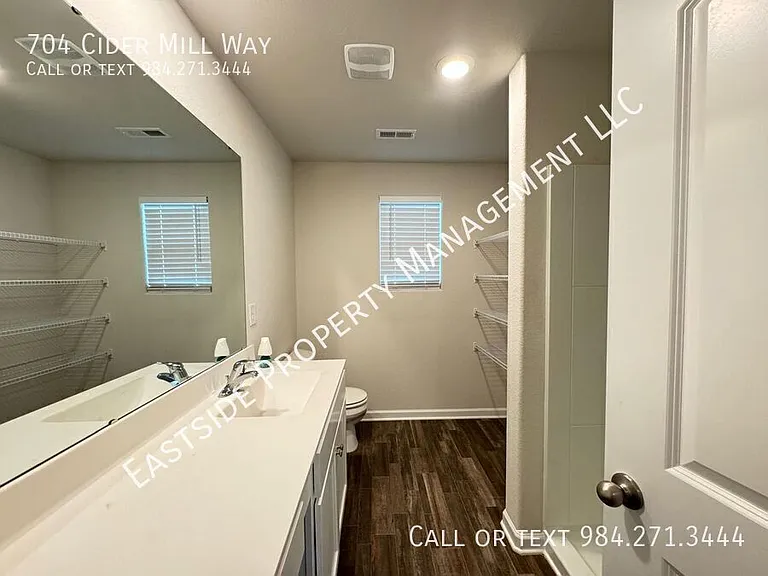 704 Cider Mill Way — Photo 7