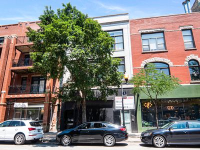 1525 N Milwaukee Ave APT 2R, Chicago, IL, 60622