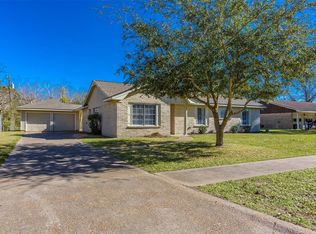 226 Lantana Dr, Texas City, TX 77591