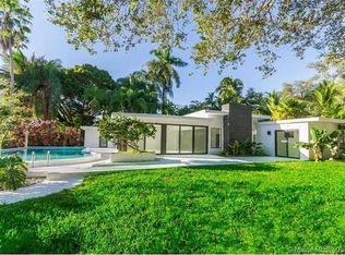 358 NE 85th St, El Portal, FL 33138