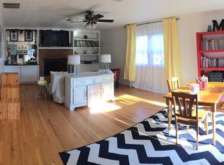 1112 Pickwick Rd, Virginia Beach, VA 23455