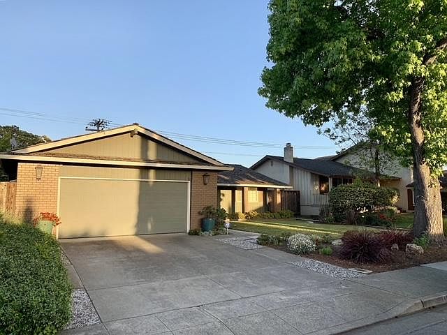 1st image of 1006 Pepper Ave