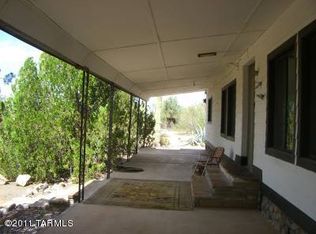5820 N Chaparral Rd, Tucson, AZ 85743