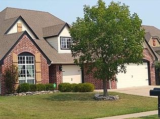 3911 W 110th Pl S, Jenks, OK 74037