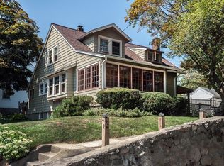 72 Riverside Dr, Dedham, MA 02026