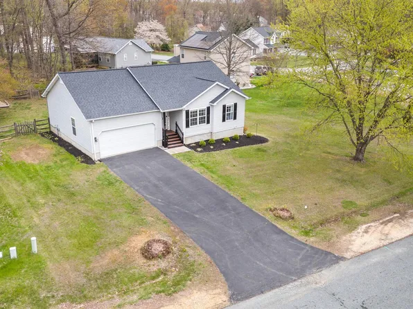 110 Winfield Dr, Elkton, MD 21921