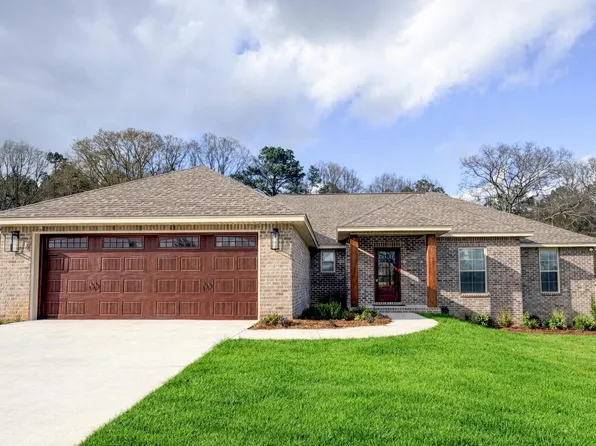 76 Meadow Breeze Rd, Sumrall, MS 39482