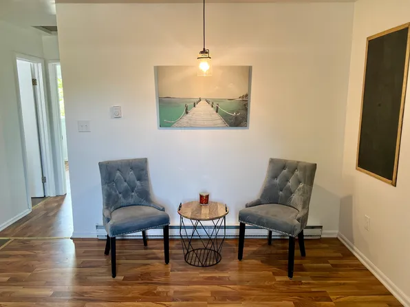 5200 Ecker Pl, Coloma, MI