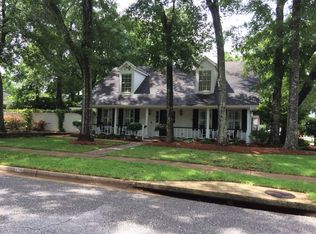 6200 Pine Needle Dr S, Mobile, AL 36609