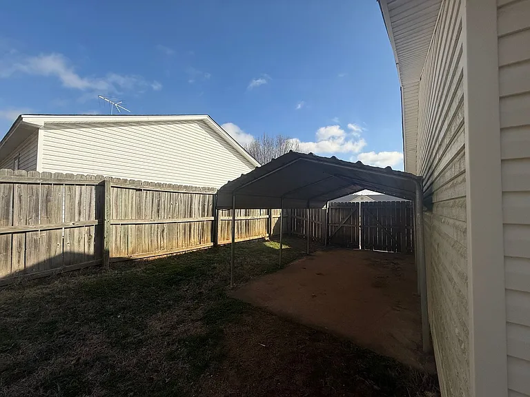 14108 Cherry Hill Dr — Photo 13