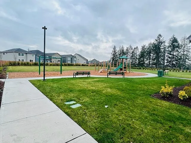 18702 108th Ave E — Photo 26