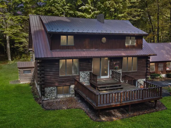 153 Ashley Rd, Plattsburgh, NY 12901