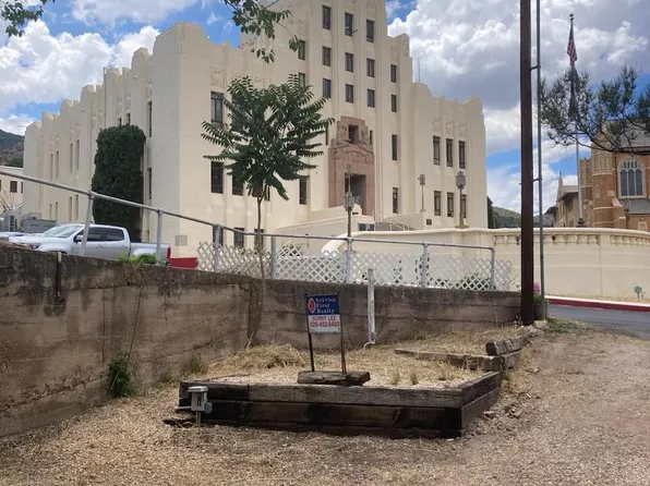 10 Quality Hill Road #1, Bisbee, AZ 85603