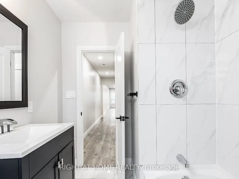 31 Wesley St #3 — Photo 8