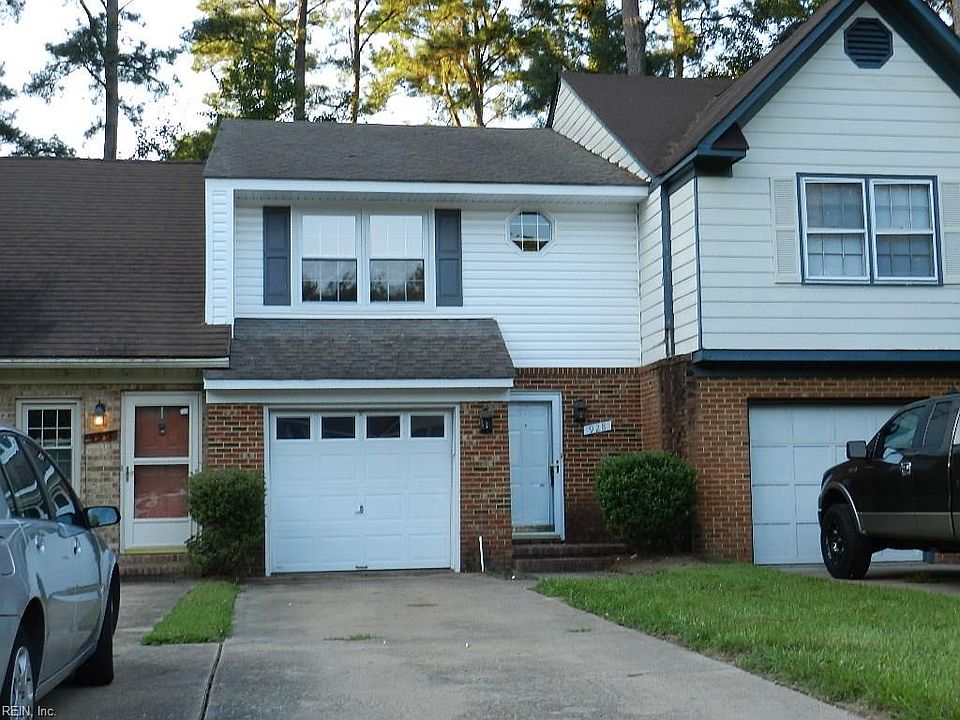 1st image of 928 Wildwood Square Ct