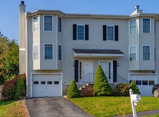49 Nutmeg Dr, Worcester, MA 01603