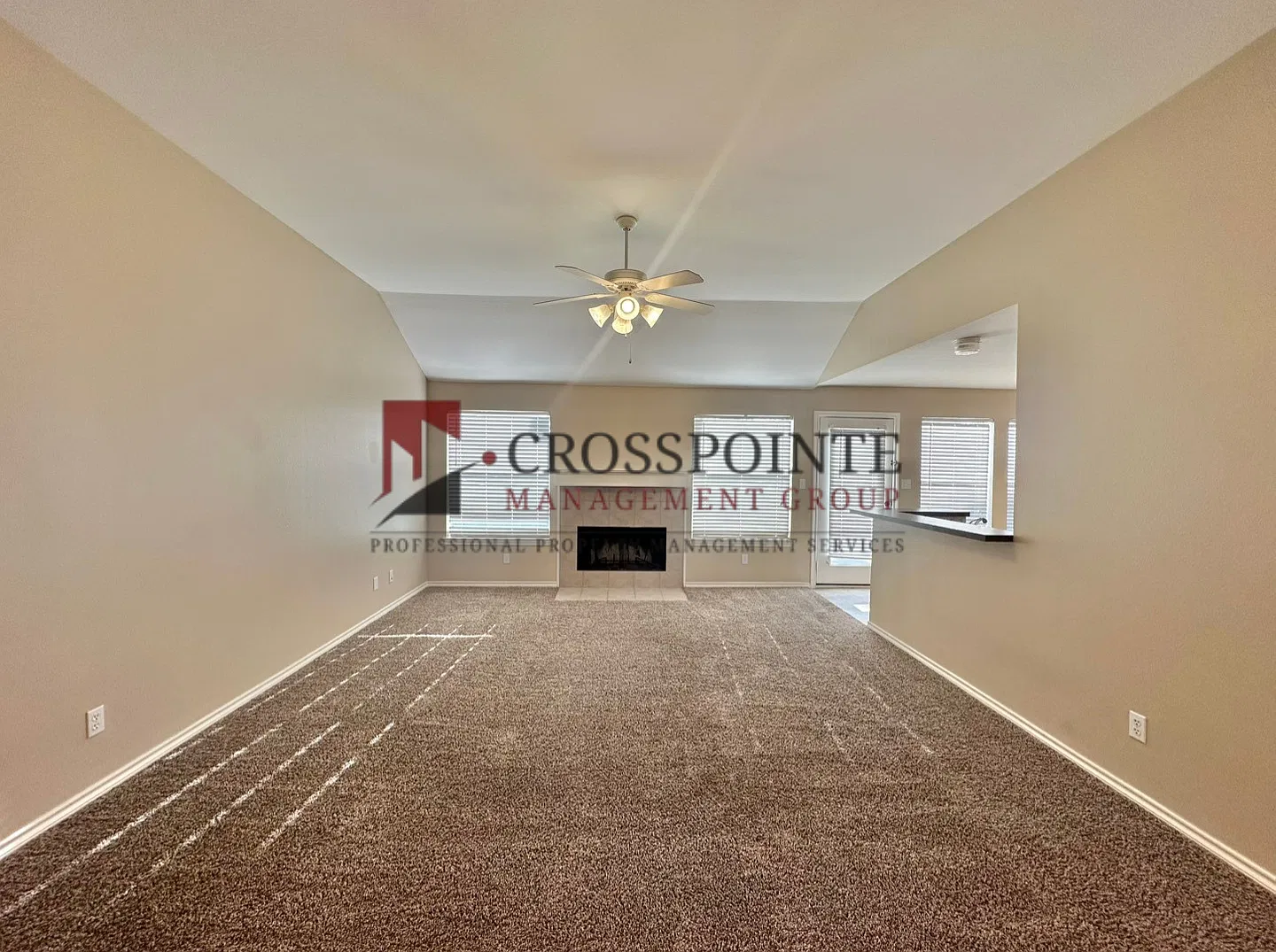 Stunning 3-Bedroom Home in Lindale Spacious and Stylish! — Photo 4
